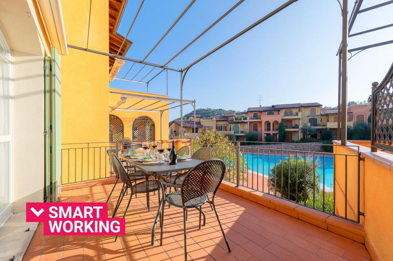 Borgo Del Torchio Apartments By Wonderful Italy Manerba del Garda Exterior foto