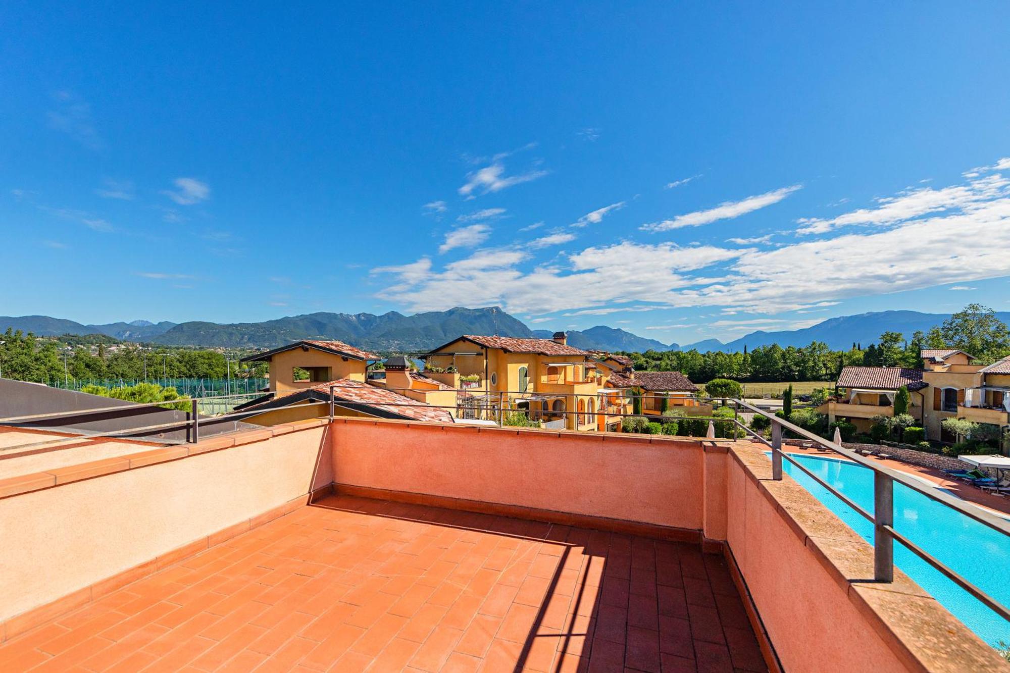 Borgo Del Torchio Apartments By Wonderful Italy Manerba del Garda Exterior foto