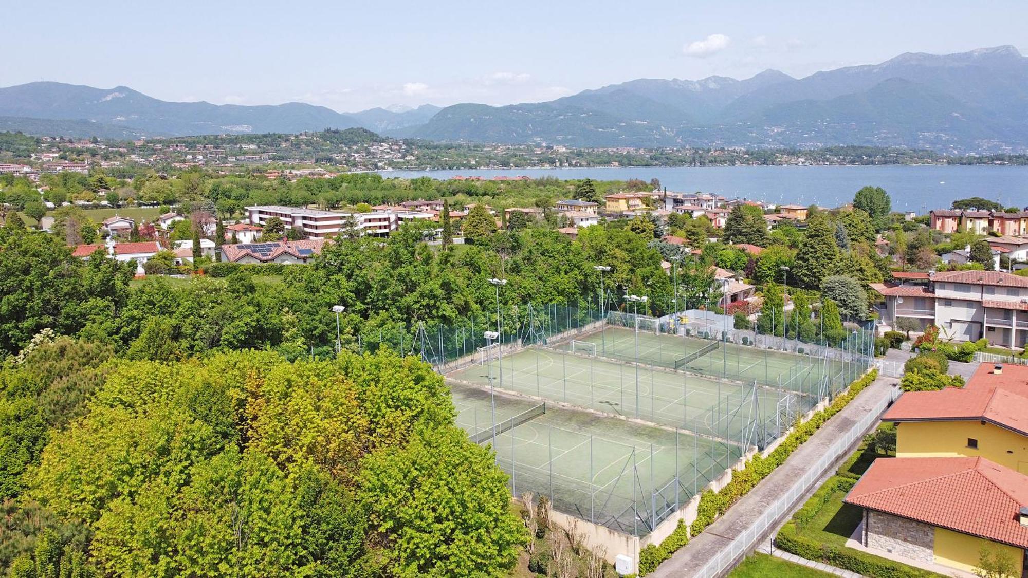 Borgo Del Torchio Apartments By Wonderful Italy Manerba del Garda Exterior foto